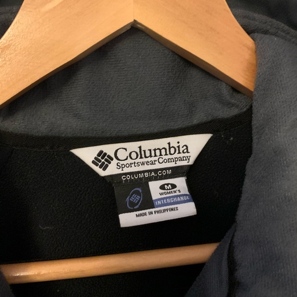 Columbia Women’s Shell Light Jacket - Picture 2 of 2